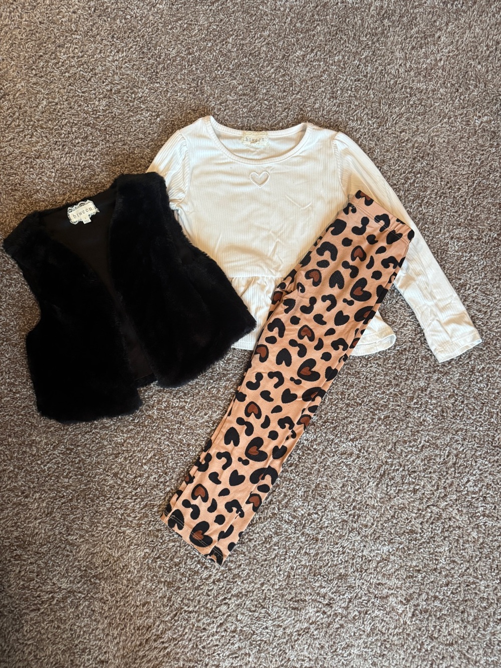 3 piece girls Leopard matching Set